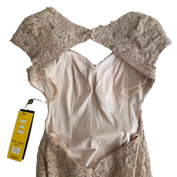 ROYAL QUEEN Lace Formal Gown - Picture 5 of 11